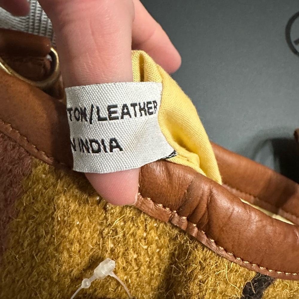 Raj woolen, cotton, leather boho bag tote. Vintage new with tags. Anthropologie - Picture 7 of 9